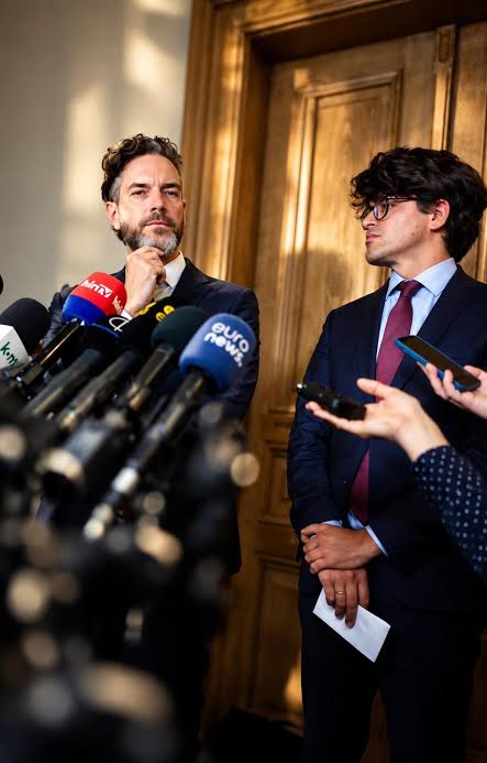 Védett: 📌Huszonötmillió készpénz, üres foglalkozási rovat a TISZA első alkalmazottjánál